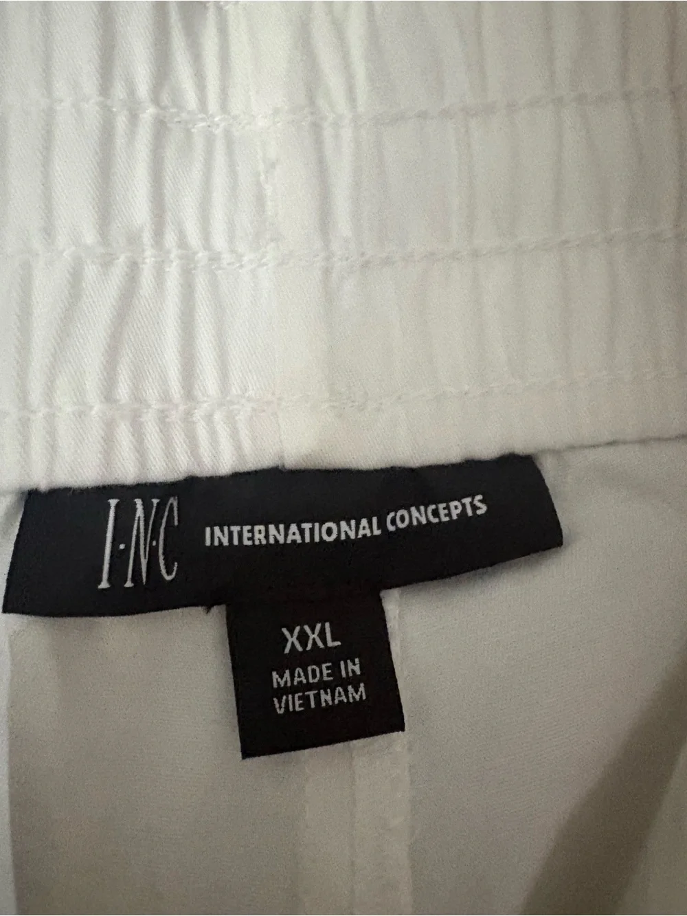 INC International Concepts White Men's Cargo Shorts with Drawstring